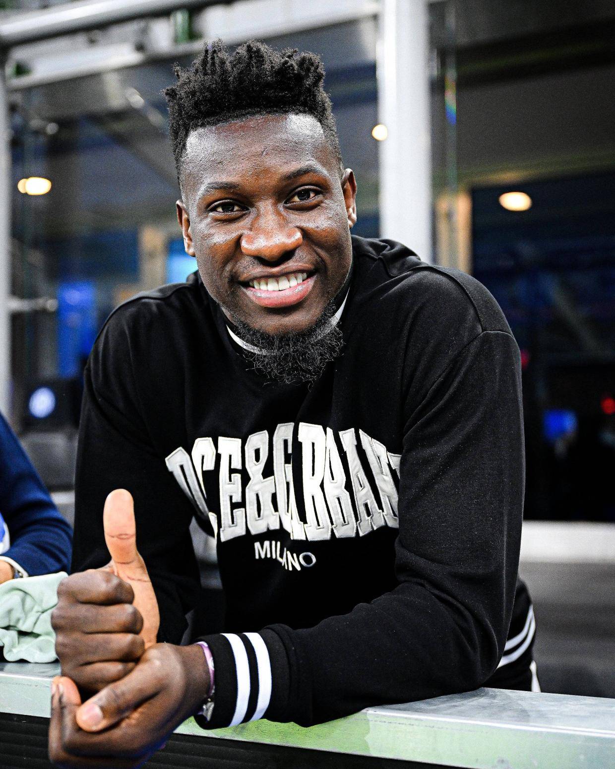 国米有意回签奥纳纳，或与曼联争比利时新星！唐纳鲁马惊人工资曝光